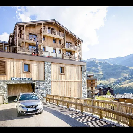 Apartment In Les Menuires With Spa & Pool