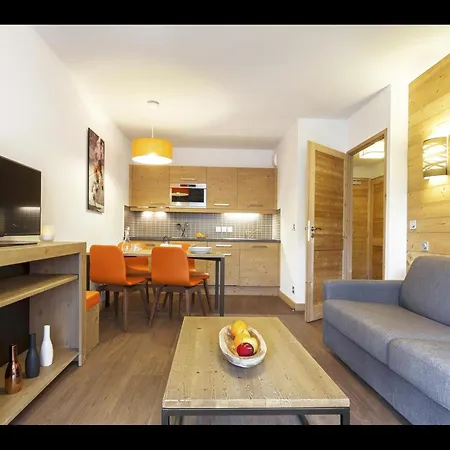 Apartment In Les Menuires With Spa & Pool *