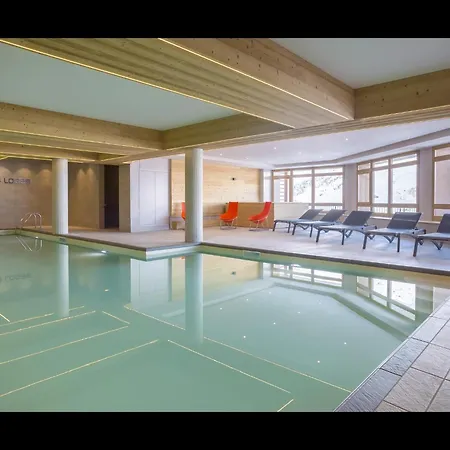 Apartment In Les Menuires With Spa & Pool Apartment *