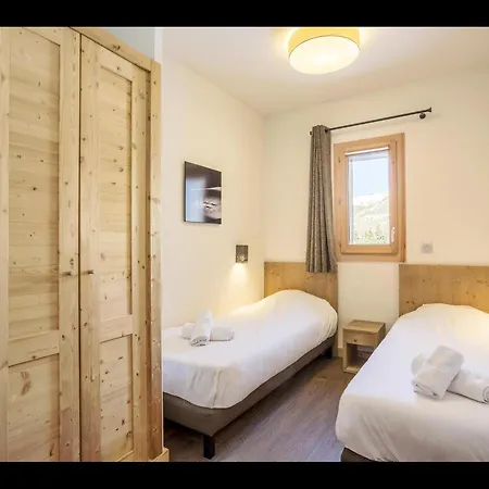 Apartment In Les Menuires With Spa & Pool