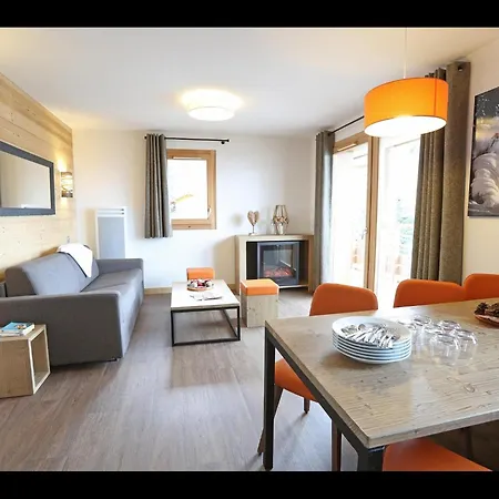 Lejlighed Apartment In Les Menuires With Spa & Pool